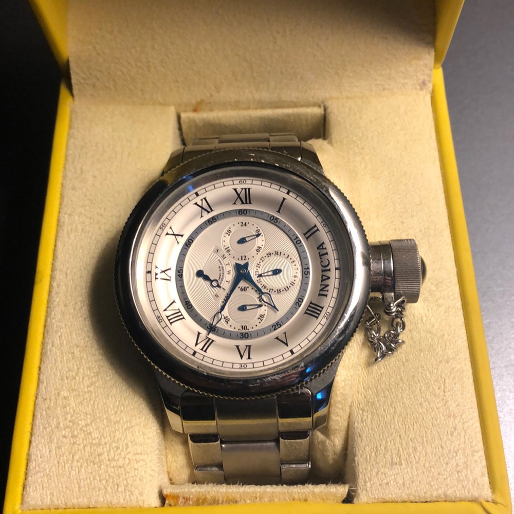 Invicta Russian Diver bracelet watch